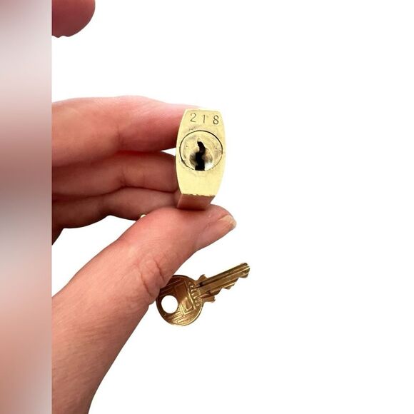 LOUIS VUITTON Vintage Lock & Key #218 - Picture 9 of 11